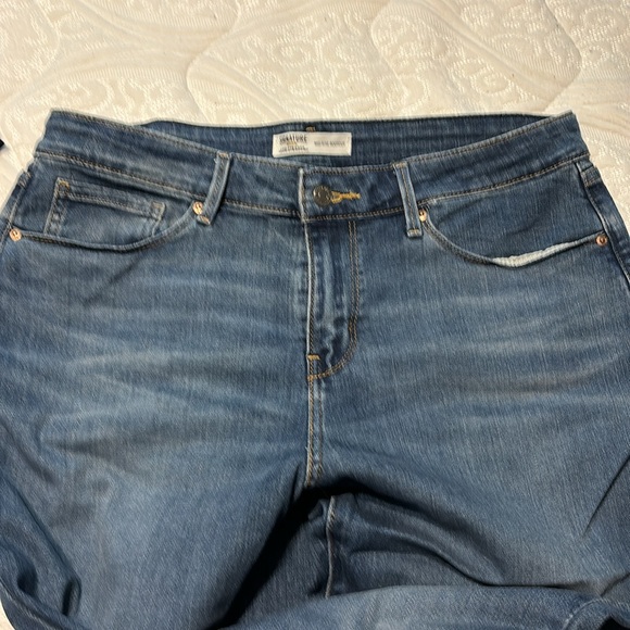 Signature Gold by Levi’s Straus - Picture 3 of 7